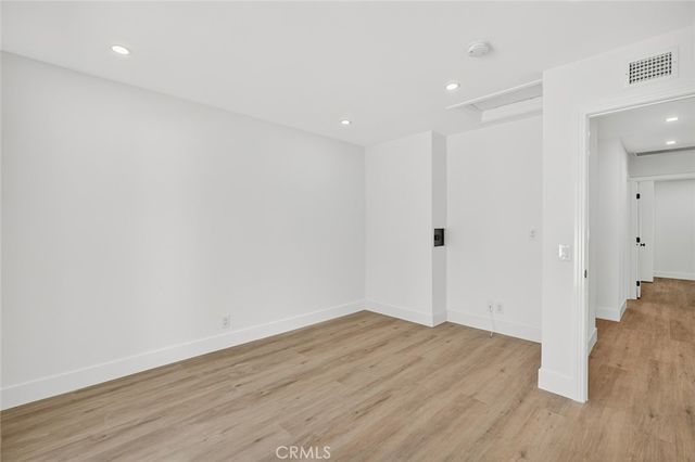 2257 Glastonbury, Westlake Village, CA 91361