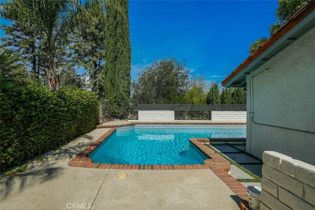 2257 Glastonbury, Westlake Village, CA 91361