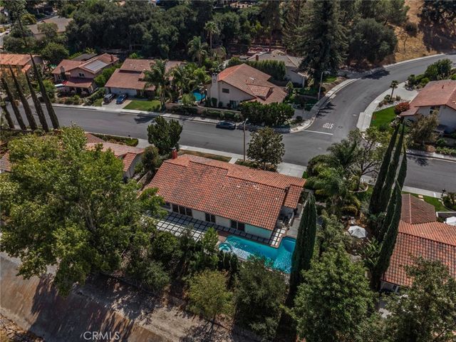 2257 Glastonbury, Westlake Village, CA 91361