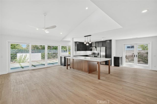 2257 Glastonbury, Westlake Village, CA 91361