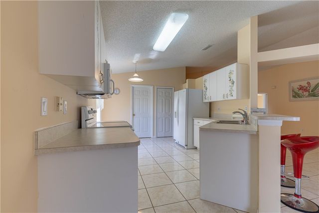 114 Douglas Avenue, Sebastian, FL 32958