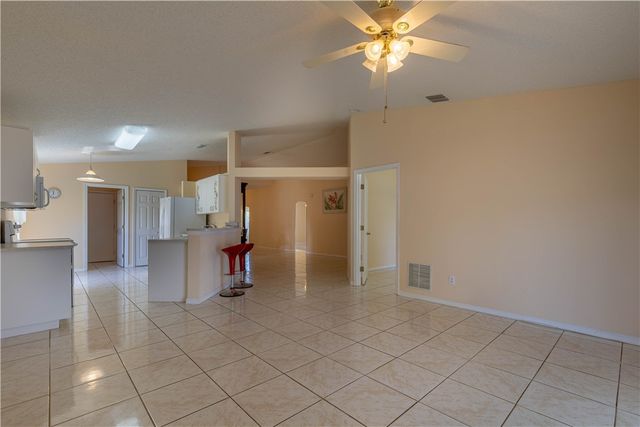 114 Douglas Avenue, Sebastian, FL 32958