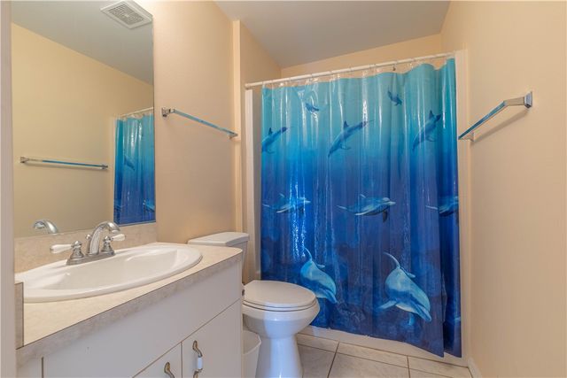 114 Douglas Avenue, Sebastian, FL 32958