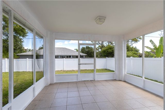 114 Douglas Avenue, Sebastian, FL 32958