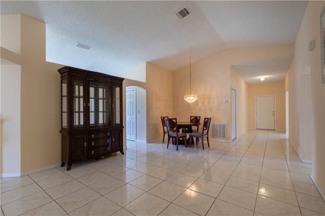 114 Douglas Avenue, Sebastian, FL 32958