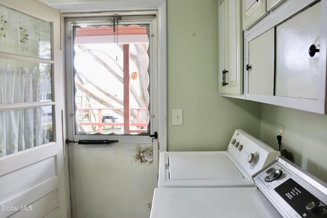 21-23 Dempster Street, Ravena, NY 12143