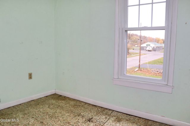 21-23 Dempster Street, Ravena, NY 12143