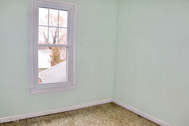 21-23 Dempster Street, Ravena, NY 12143