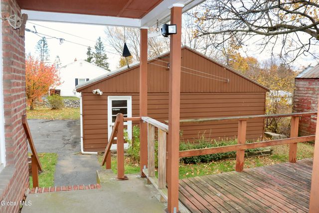 21-23 Dempster Street, Ravena, NY 12143