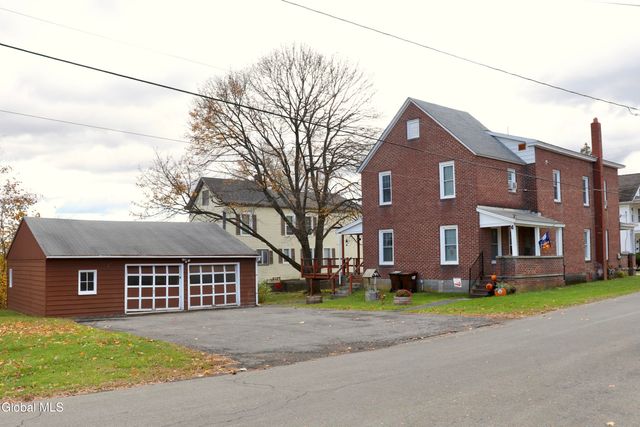 21-23 Dempster Street, Ravena, NY 12143