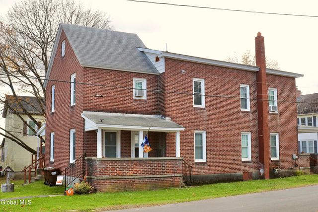 21-23 Dempster Street, Ravena, NY 12143