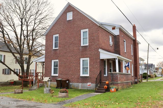 21-23 Dempster Street, Ravena, NY 12143