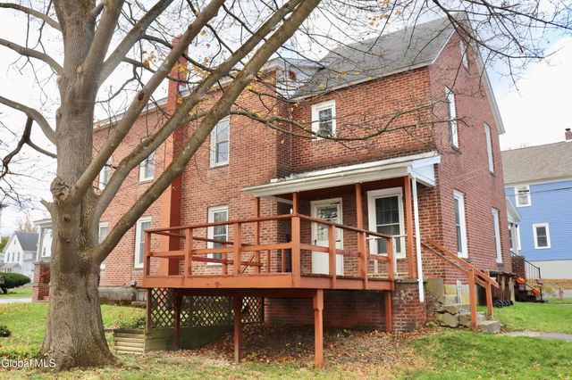 21-23 Dempster Street, Ravena, NY 12143