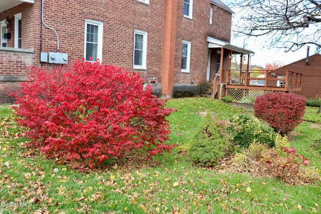 21-23 Dempster Street, Ravena, NY 12143