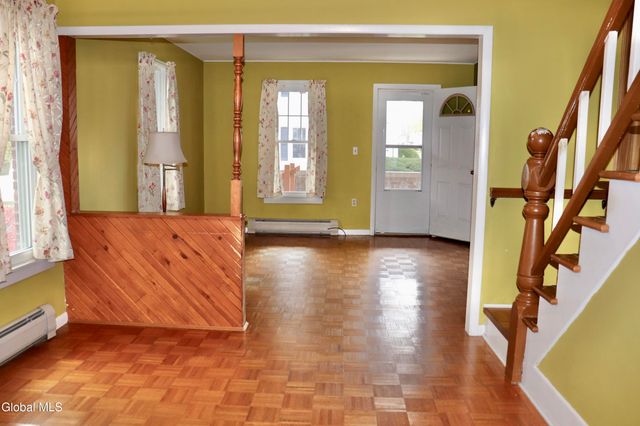 21-23 Dempster Street, Ravena, NY 12143