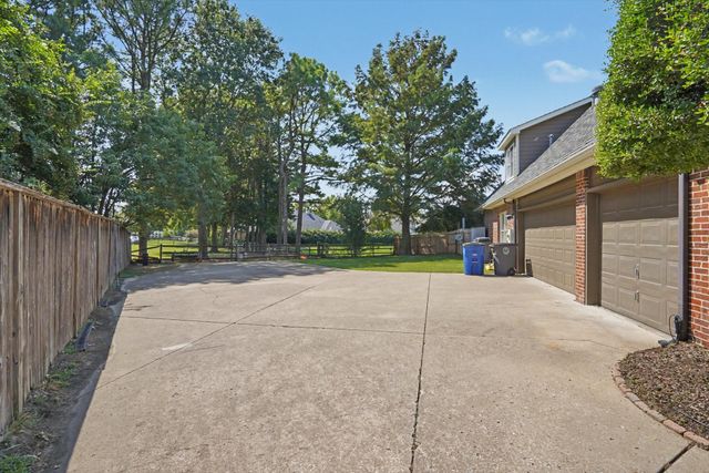 5102 E 104th Place, Tulsa, OK 74137