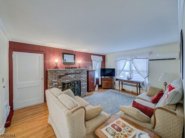 168 E High St, Somerville Boro, NJ 08876