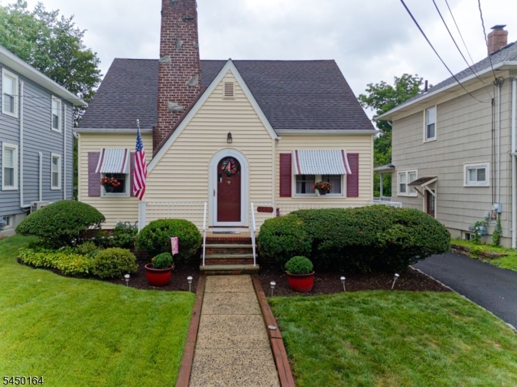 168 E High St, Somerville Boro, NJ 08876 — photo 2