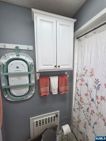 327 7th Street 2nd floor, Carlstadt, NJ 07072