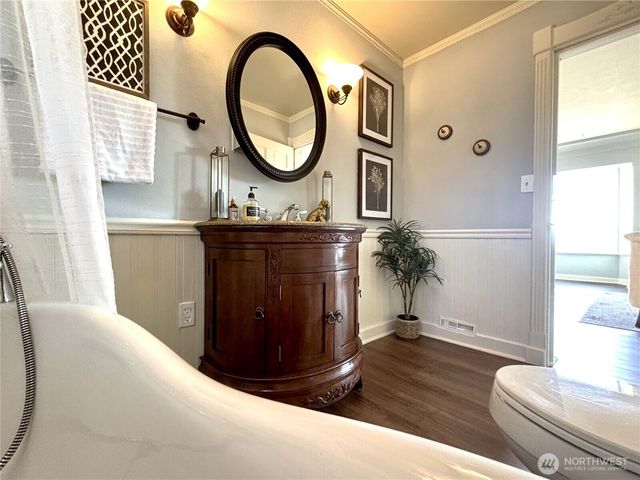 1109 E 31 Street, Tacoma, WA 98404