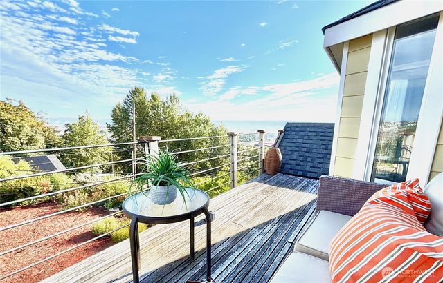 1109 E 31 Street, Tacoma, WA 98404