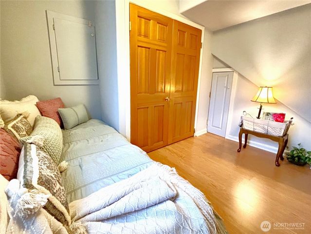 1109 E 31 Street, Tacoma, WA 98404