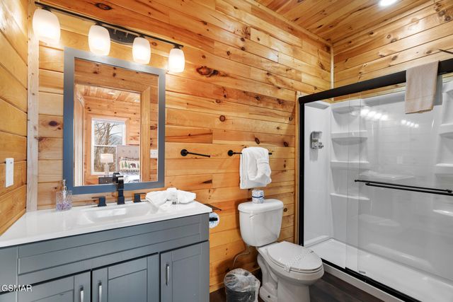 139 Water Tower Road, Gatlinburg, TN 37738