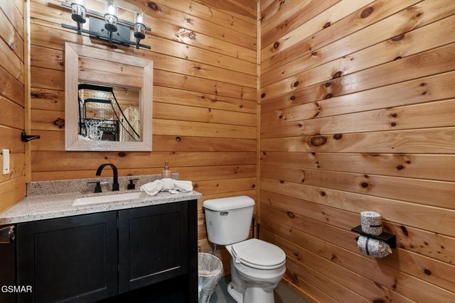 139 Water Tower Road, Gatlinburg, TN 37738