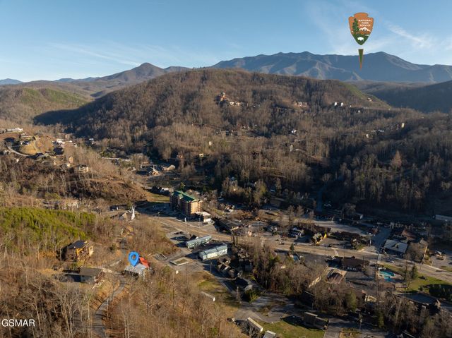 139 Water Tower Road, Gatlinburg, TN 37738