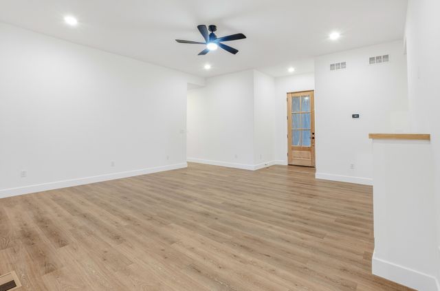 705 NAPA DR, Columbia, MO 65203