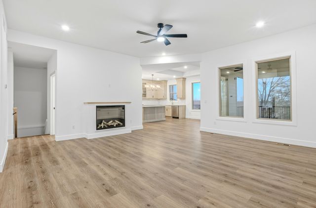 705 NAPA DR, Columbia, MO 65203