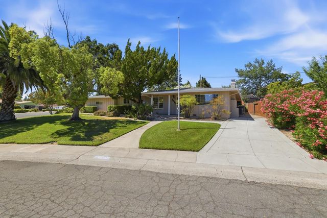 6801 Westmore Way, Carmichael, CA 95608
