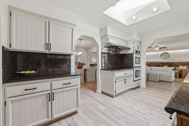 6801 Westmore Way, Carmichael, CA 95608