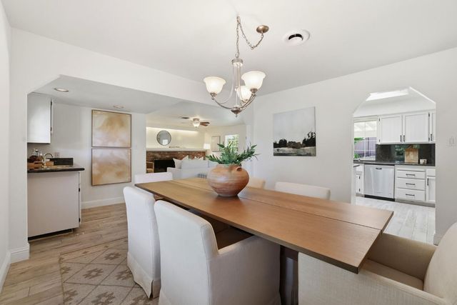 6801 Westmore Way, Carmichael, CA 95608