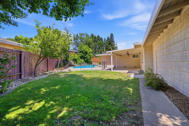 6801 Westmore Way, Carmichael, CA 95608
