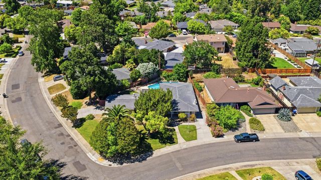 6801 Westmore Way, Carmichael, CA 95608