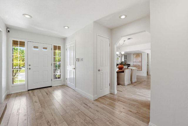 6801 Westmore Way, Carmichael, CA 95608