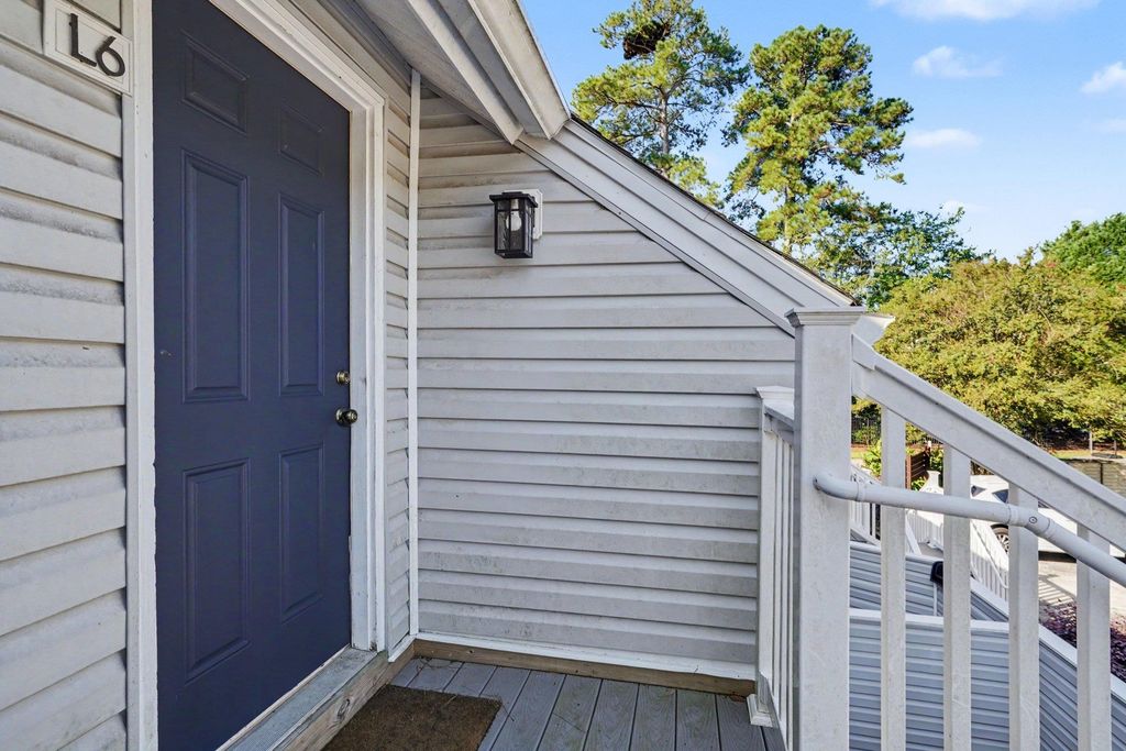 400 Cambridge Cir Apt L6, Murrells Inlet, SC 29576 — photo 2