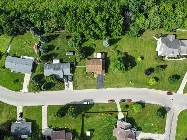 3530 Heatherwood Avenue, Springfield, OH 45503