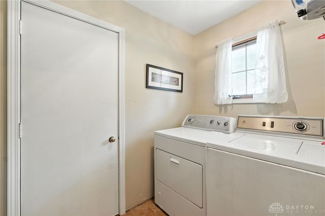 3530 Heatherwood Avenue, Springfield, OH 45503