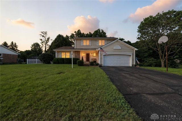 3530 Heatherwood Avenue, Springfield, OH 45503