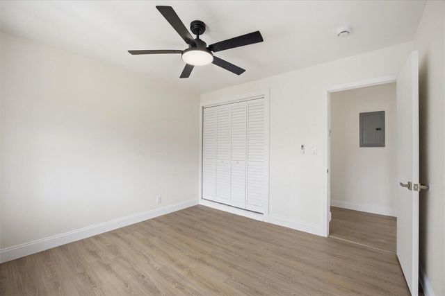 737 W Ilex Drive, West Palm Beach, FL 33403