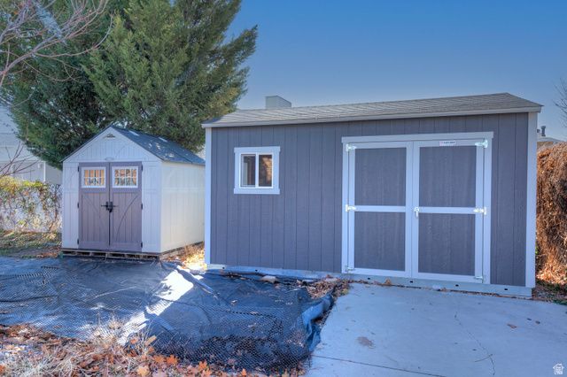 2553 W MASONS MILE DR, Taylorsville, UT 84129