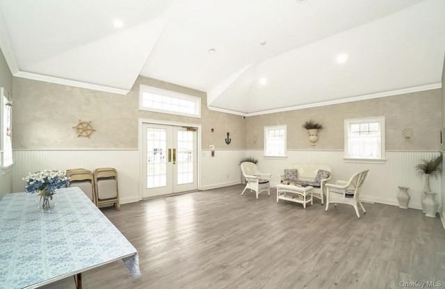 70 Strawberry Commons, Riverhead, NY 11901