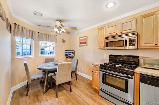 70 Strawberry Commons, Riverhead, NY 11901