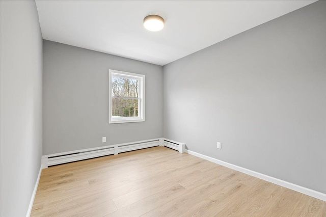 39 Niagara Street, Miller Place, NY 11764