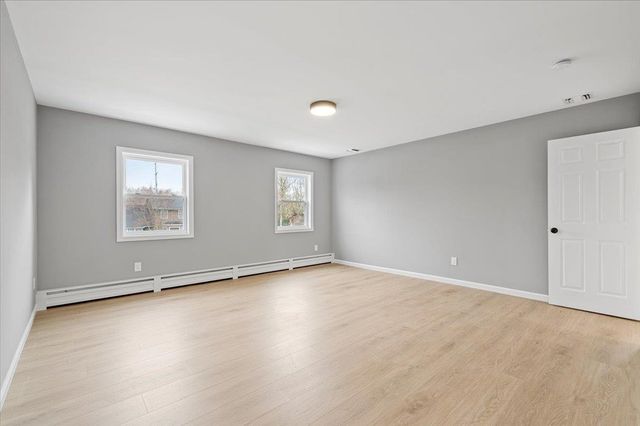 39 Niagara Street, Miller Place, NY 11764
