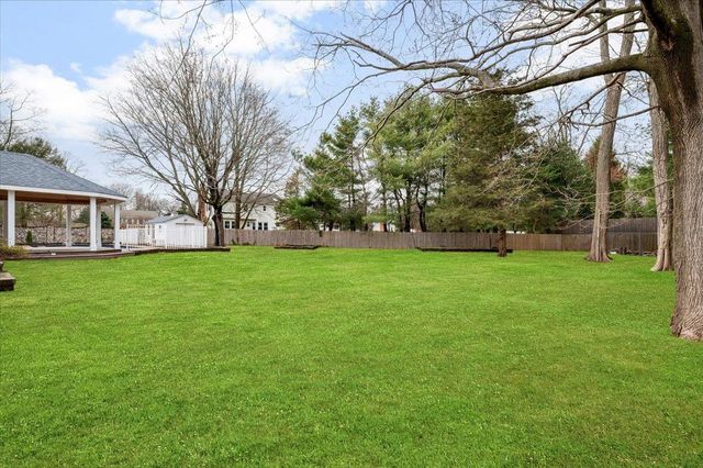39 Niagara Street, Miller Place, NY 11764
