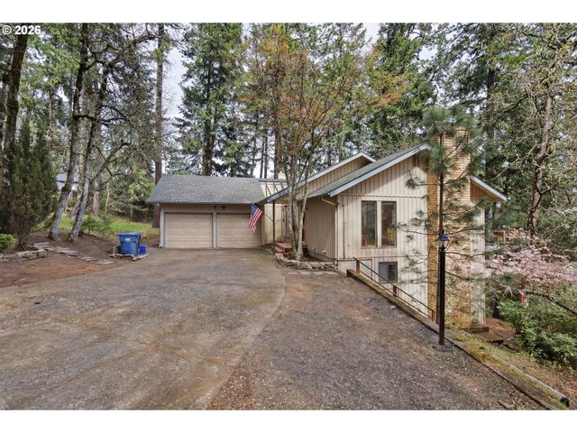 784 BROOKSIDE Dr, Eugene, OR 97405