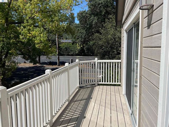 1396 Danville Blvd, Alamo, CA 94507